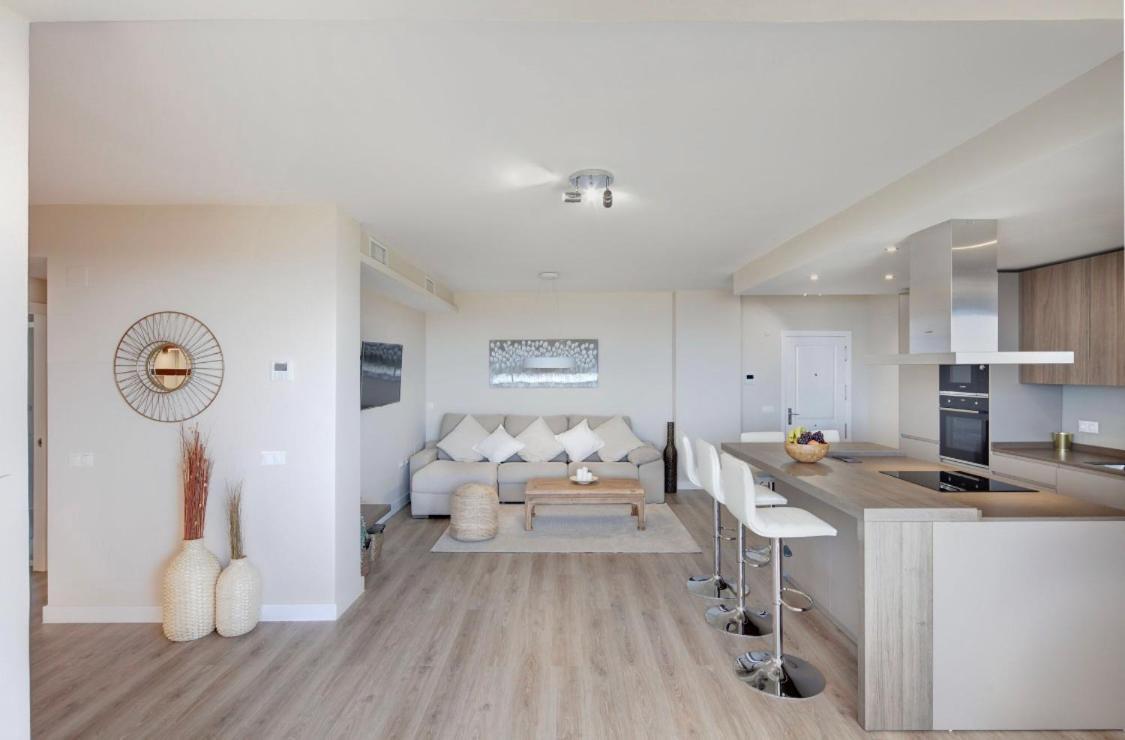 Amazing Duplex Next To The Beach In มาร์เบยา ภายนอก รูปภาพ
