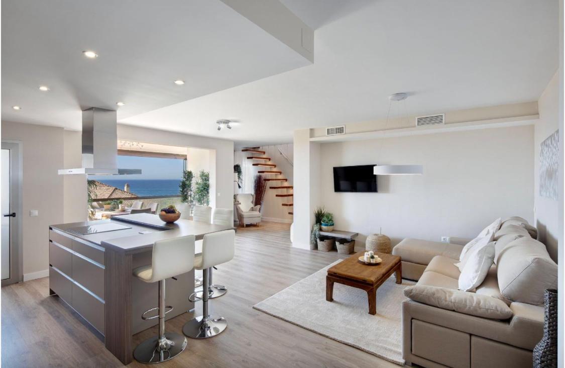 Amazing Duplex Next To The Beach In มาร์เบยา ภายนอก รูปภาพ